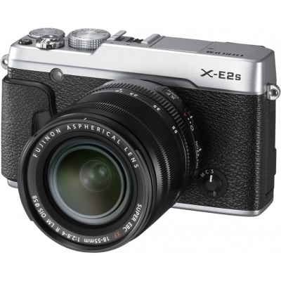 Цифровой фотоаппарат FujiFilm X-E2S kit 18-55 Silver