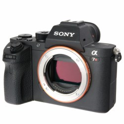Цифровой фотоаппарат Sony Alpha A7R II (M2) Body (без объектива), черный