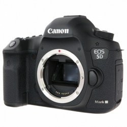 Цифровой зеркальный фотоаппарат Canon EOS 5D Mark III Body