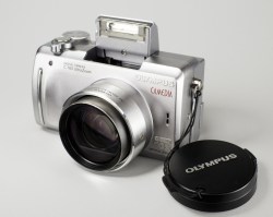 olympus_c-765_uz_front